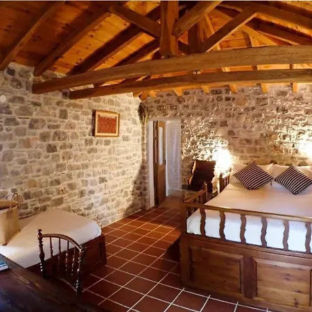 Apartament Cozy Stone House Next To Skiathos