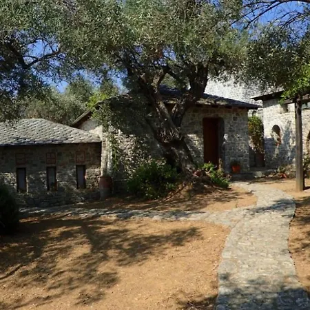 Cozy Stone House Next To * 斯基亚索斯镇